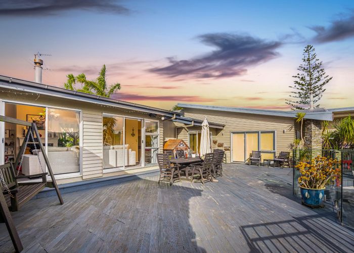  at 151 Simpson Road, Henderson Valley, Auckland
