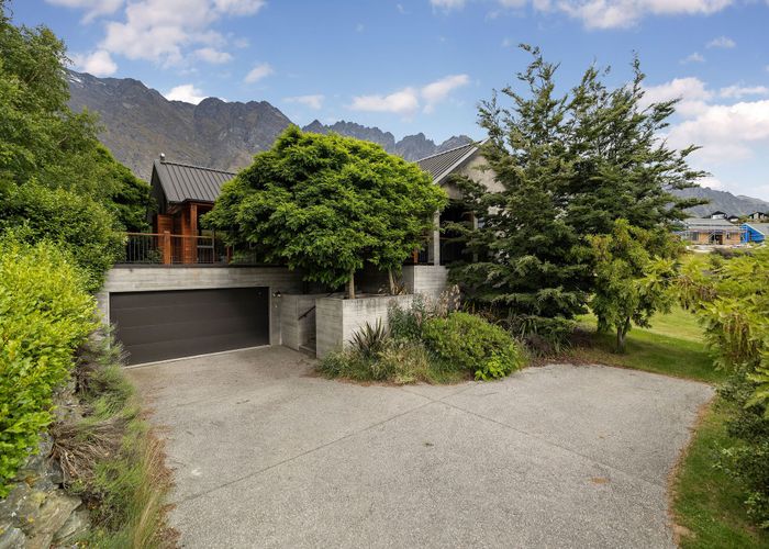  at 15 Skye Lane, Jacks Point, Queenstown-Lakes, Otago