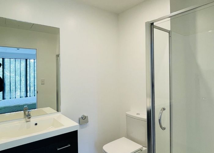  at 53/8 Thompson Park Rd, Mount Wellington, Auckland City, Auckland