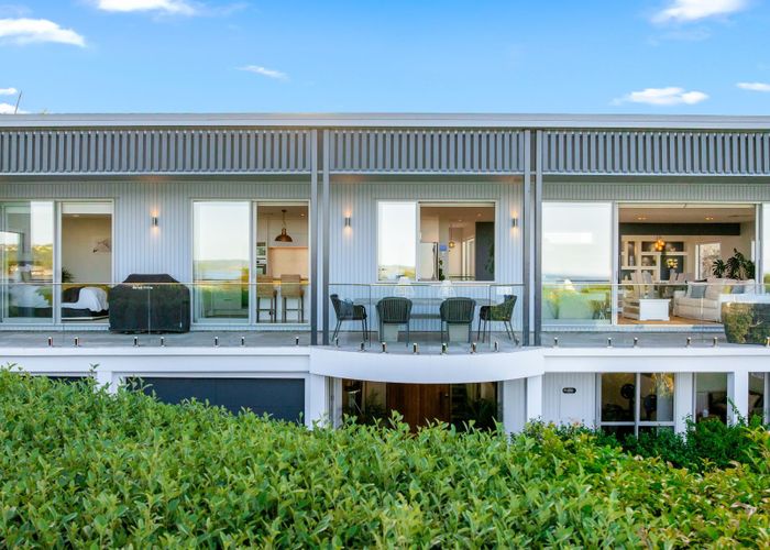  at 10 McCrystal Avenue, Bucklands Beach, Manukau City, Auckland