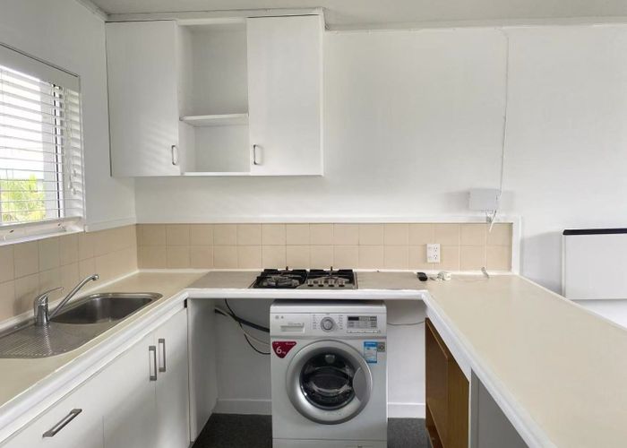  at 305/2 Maungawhau Road, Epsom, Auckland City, Auckland