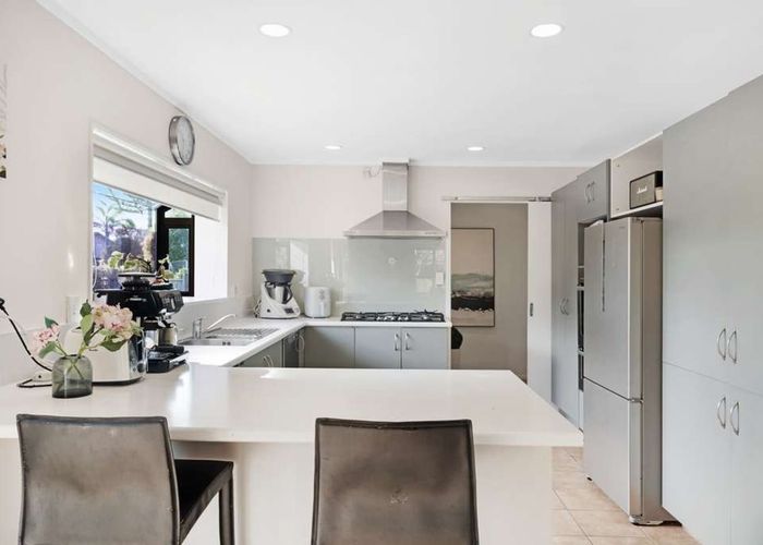  at 15 Seneca Court, Golflands, Auckland