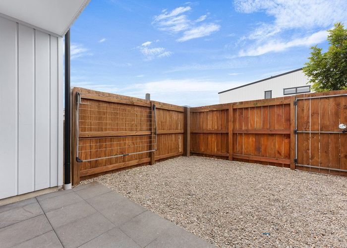  at 2/78 Swaffield Road, Papatoetoe, Manukau City, Auckland