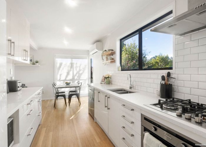  at 22 Pisces Road, Glen Eden, Waitakere City, Auckland