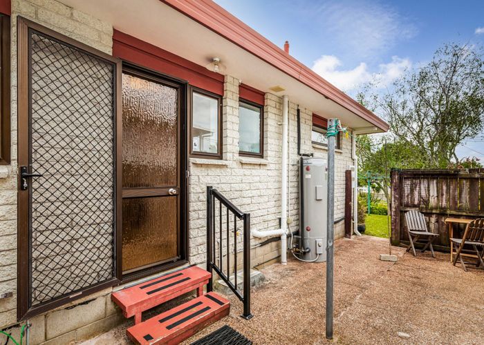  at 1/60 Nikau Street, New Lynn, Auckland