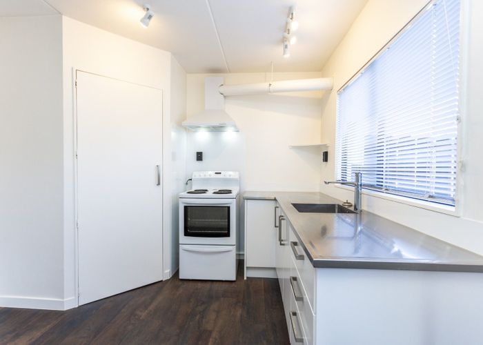  at 4/49 Waltham Road, Sydenham, Christchurch City, Canterbury