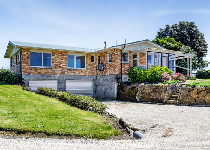  at 1904 South Road, Kaupokonui, Hāwera