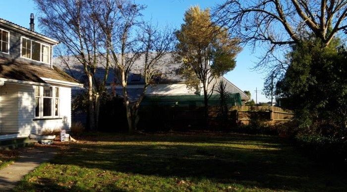  at 27 Avonhead Road, Avonhead, Christchurch City, Canterbury