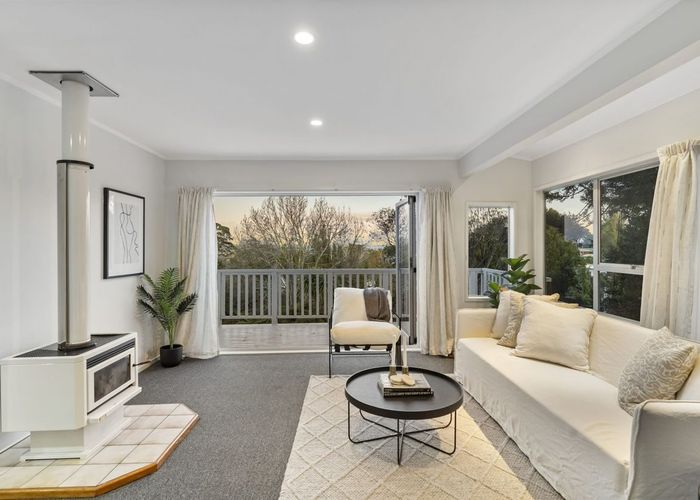  at 413 Don Buck Road, Massey, Waitakere City, Auckland