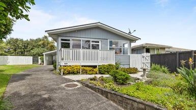  at 6 Lidcombe Place, Avondale, Auckland