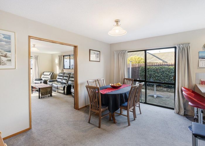  at 2/81 Lancewood Drive, Halswell, Christchurch