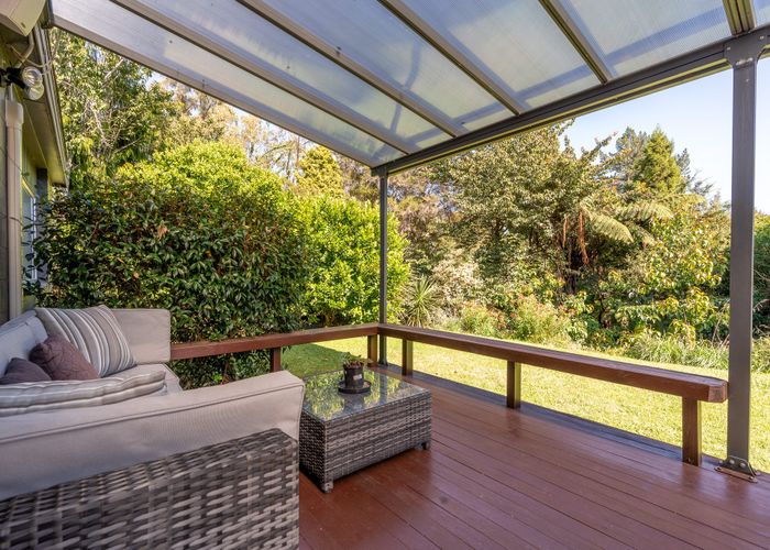  at 24 Splitt Avenue, Glenview, Hamilton