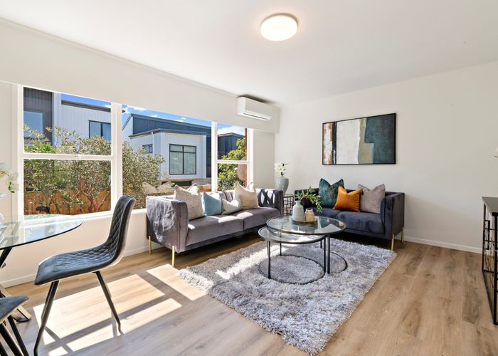  at 2/2 Margaret Place, Milford, North Shore City, Auckland