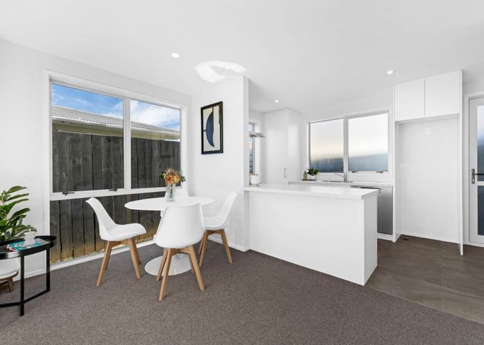  at 5A Kerrydale, Manurewa, Manukau City, Auckland