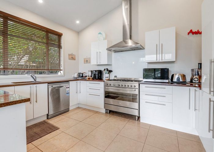  at 5 Palm Cove, Arkles Bay, Rodney, Auckland