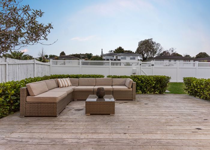  at 71 Hellyers Street, Birkdale, Auckland