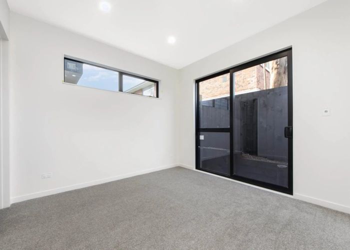  at 134E Mokoia Road, Chatswood, North Shore City, Auckland