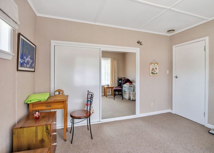  at 2 Glandwr Crescent, Whanganui East, Whanganui, Manawatu / Whanganui
