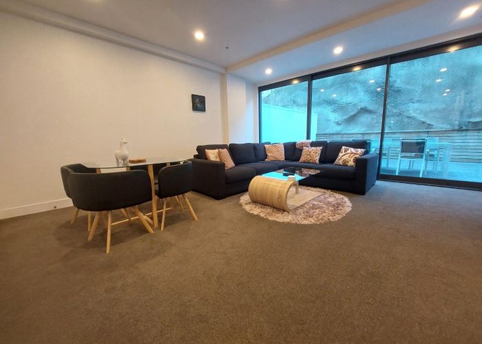  at 305/371 Khyber Pass Road, Newmarket, Auckland City, Auckland