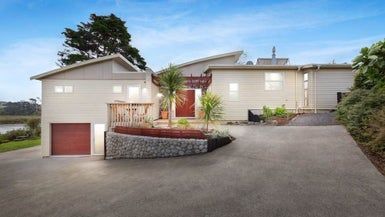  at 34 Abbotleigh Avenue, Te Atatu Peninsula, Auckland