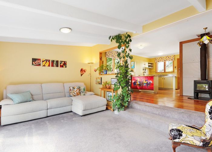  at 17 Dale Road, Raumati South, Paraparaumu