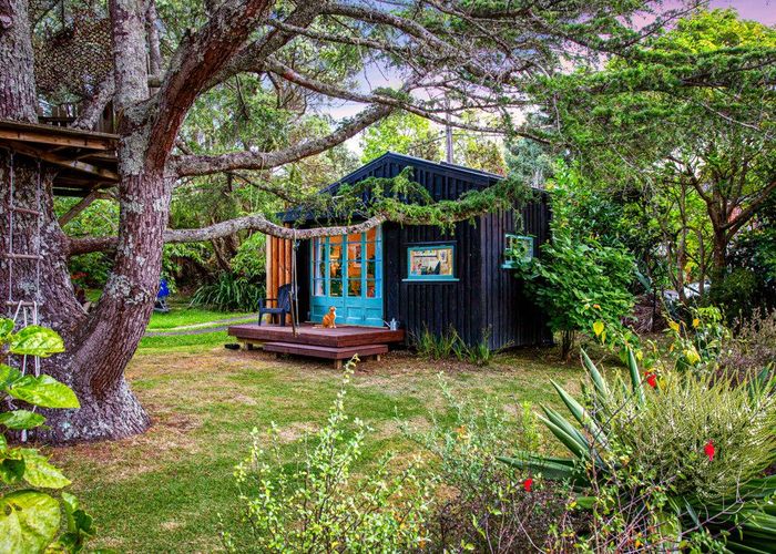  at 18 Derwent Crescent, Titirangi, Auckland