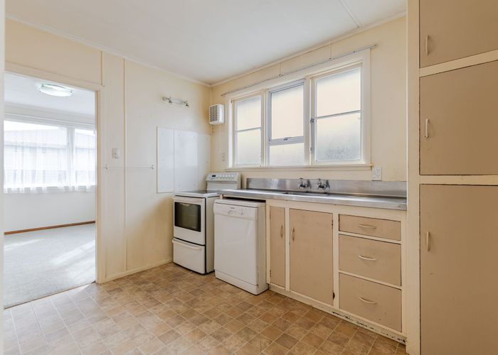  at 93A College Street, Awapuni, Palmerston North, Manawatu / Whanganui