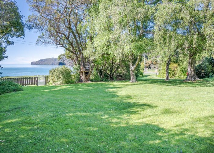  at 4 Cemetery Road, Wainui