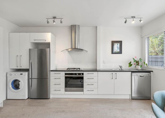  at 6/116 Wellington Street, Freemans Bay, Auckland
