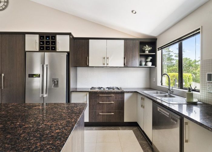  at 28 Durbin Court, Greenhithe, Auckland