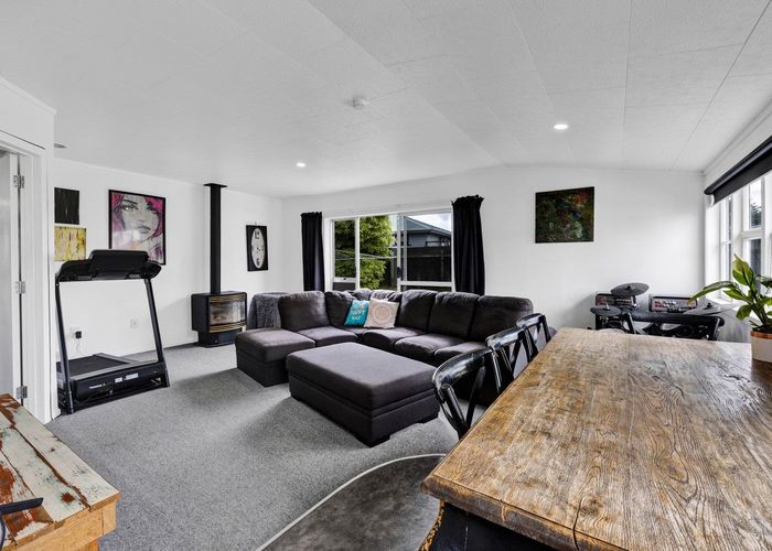  at 6 Egmont Street, Normanby, Hawera