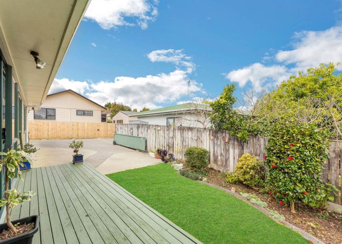  at 8A Melleray Place, Randwick Park, Manukau City, Auckland