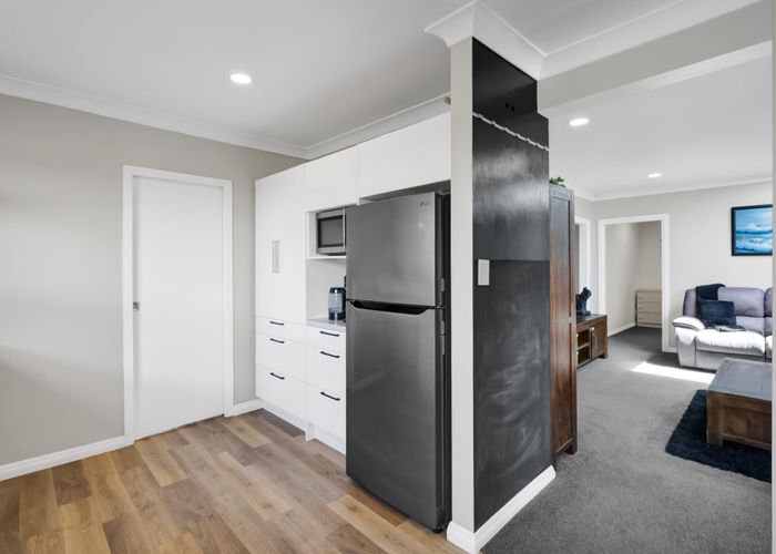  at 112 Smart Road, Glen Avon, New Plymouth, Taranaki