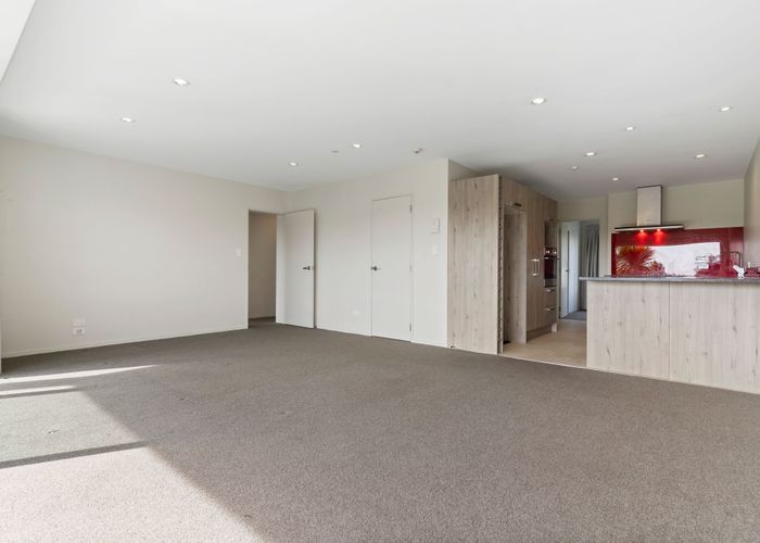  at 2/23 Wellington Street, Papakura, Papakura, Auckland