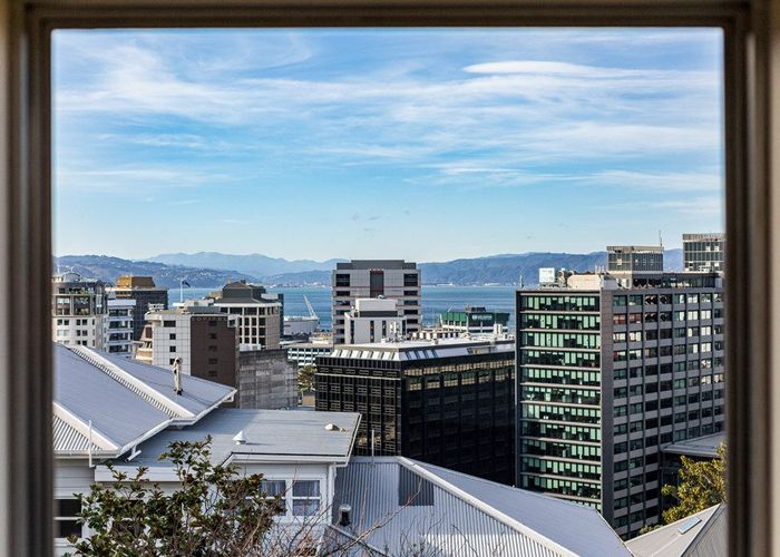  at 6 Wesley Road, Kelburn, Wellington, Wellington