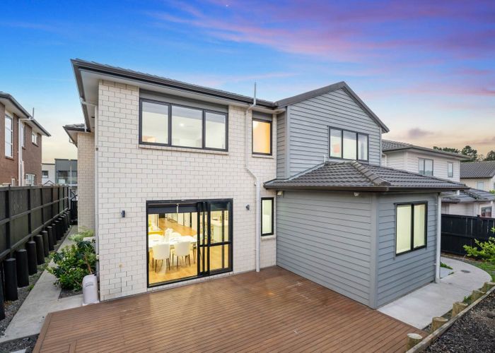  at 7 Kapara Street, Flat Bush, Manukau City, Auckland