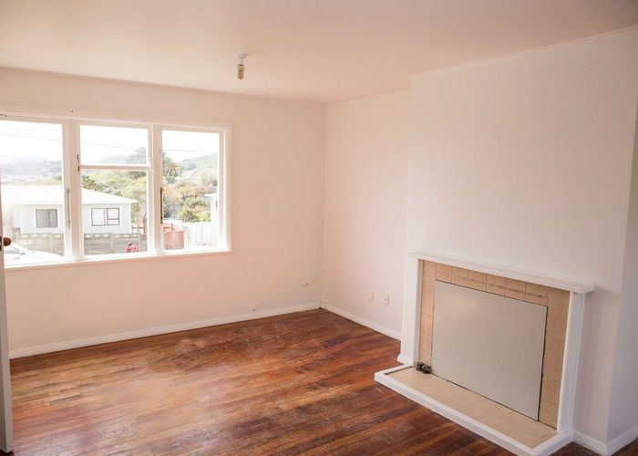  at 52  Leicester Street, Cannons Creek, Porirua, Wellington