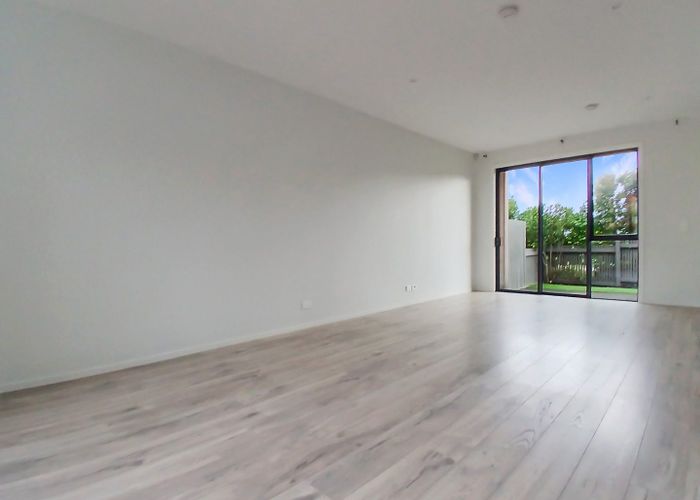  at 10 Tute Lane, Glen Innes, Auckland City, Auckland