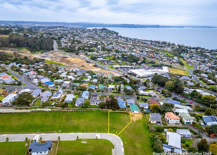  at 15 Whenuateitei Crescent, Stanmore Bay, Rodney, Auckland