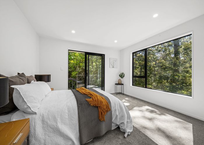  at 5B Saddleback Rise, Murrays Bay, North Shore City, Auckland