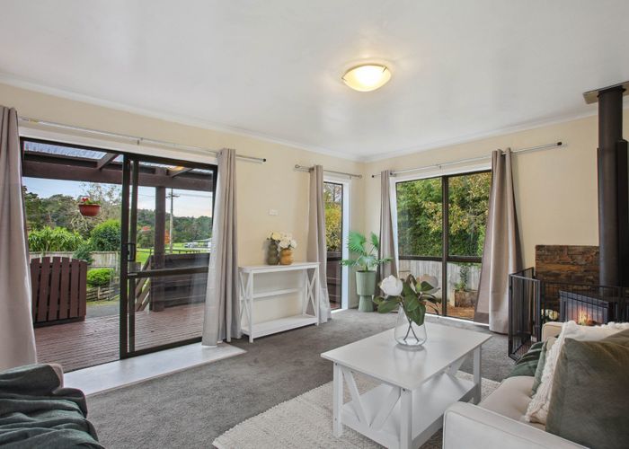  at 82 Glen Road, Ranui, Waitakere City, Auckland