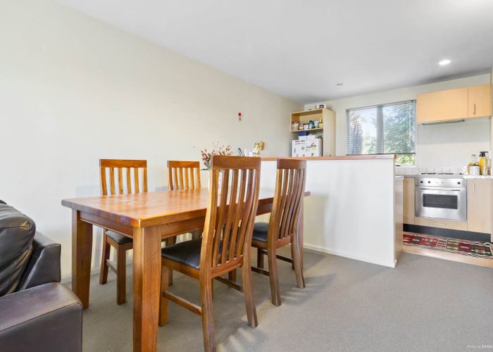  at 58 Albionvale Road, Glen Eden, Auckland
