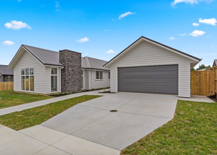  at 12 Patty Lane, Patumahoe, Pukekohe