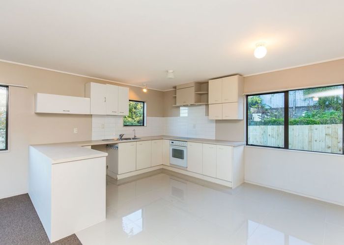  at 1/21 Lowtherhurst Road, Massey, Waitakere City, Auckland