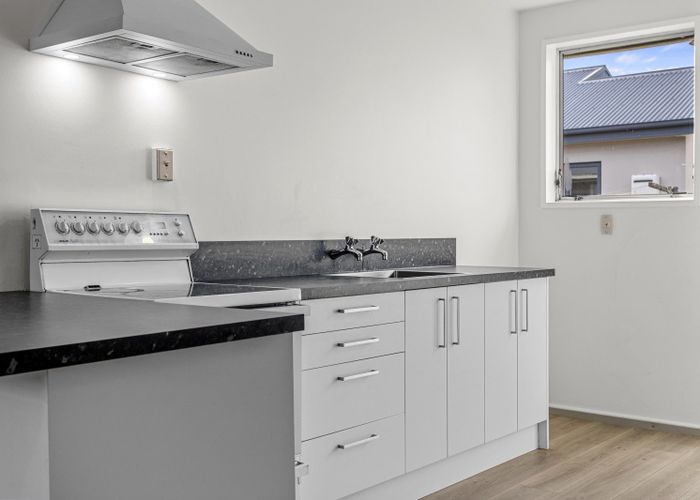  at 2/91 Brougham Street, Addington, Christchurch