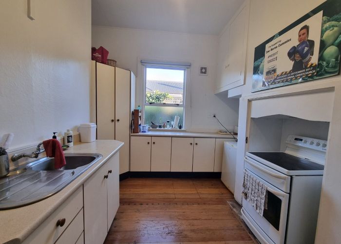  at 13 Stoke Street, Sumner, Christchurch City, Canterbury