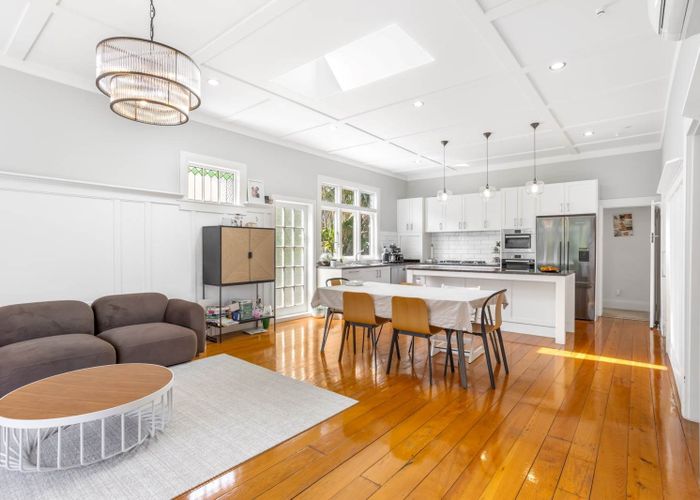  at 309 Lake Road, Hauraki, North Shore City, Auckland