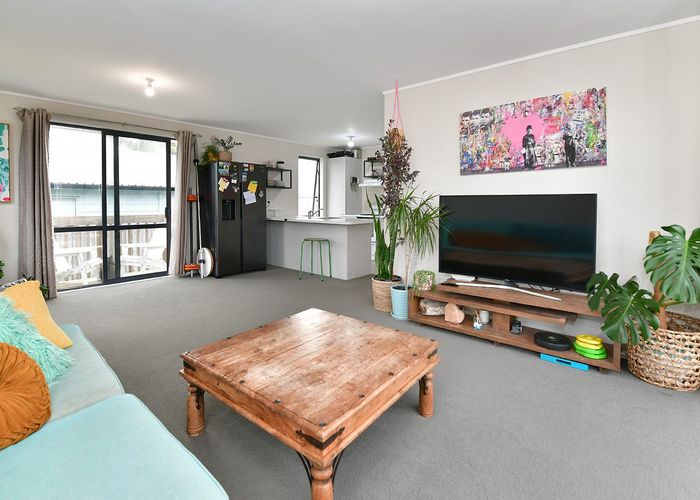  at 15 Springs Road, Parakai, Helensville
