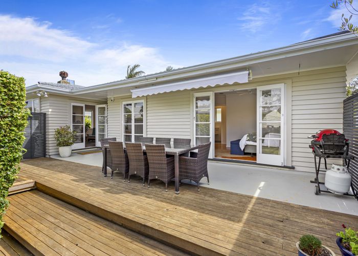  at 60 Woodside Road, Massey, Auckland