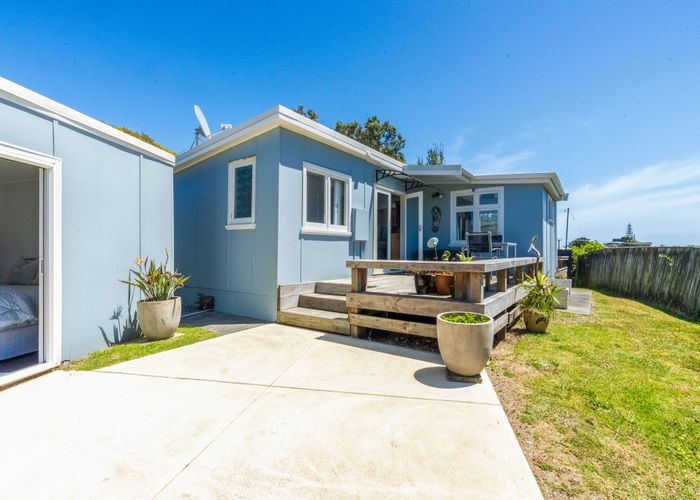  at 143 Kahukura Avenue, Waitarere Beach, Horowhenua, Manawatu / Whanganui